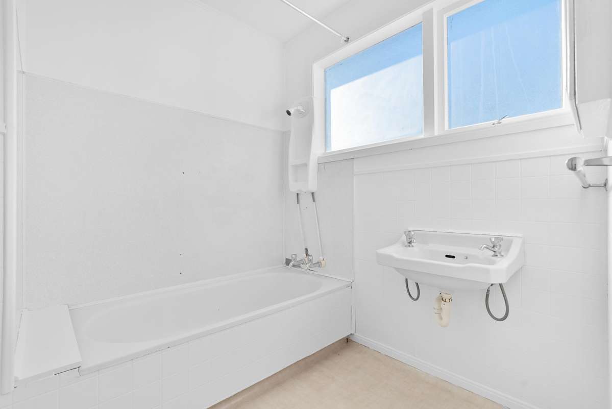1-4/34 Richard Farrell Avenue_5