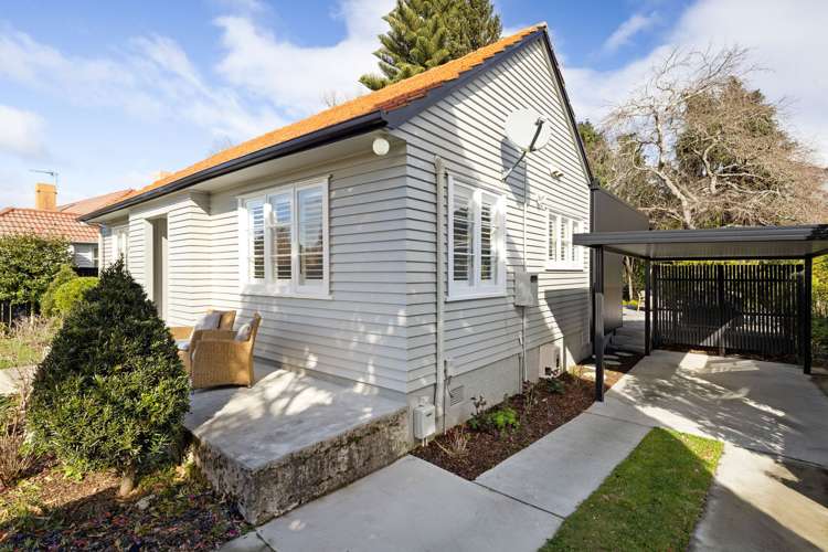 60 Jellicoe Drive Hamilton East_30