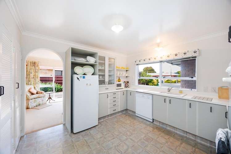 22 Fiona Crescent Feilding_4