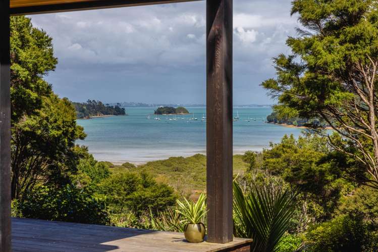 2/166 Ostend Road Ostend_1