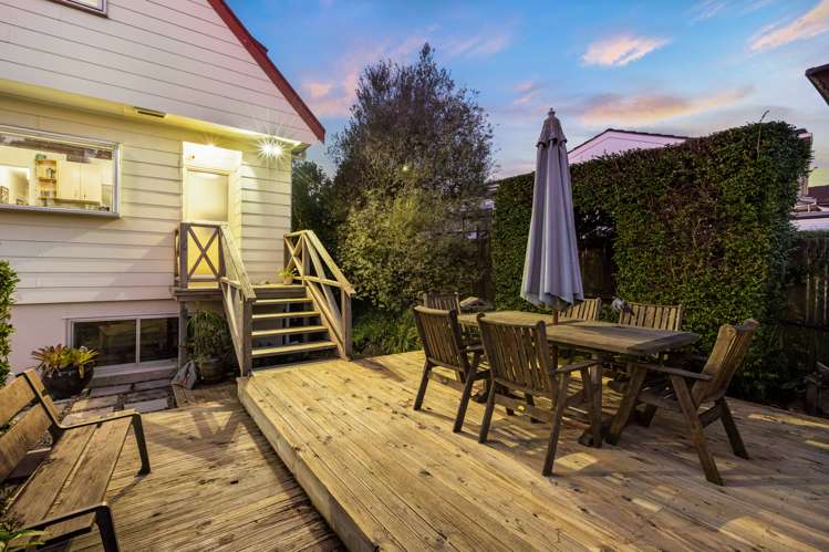 153 Aviemore Drive Highland Park_24