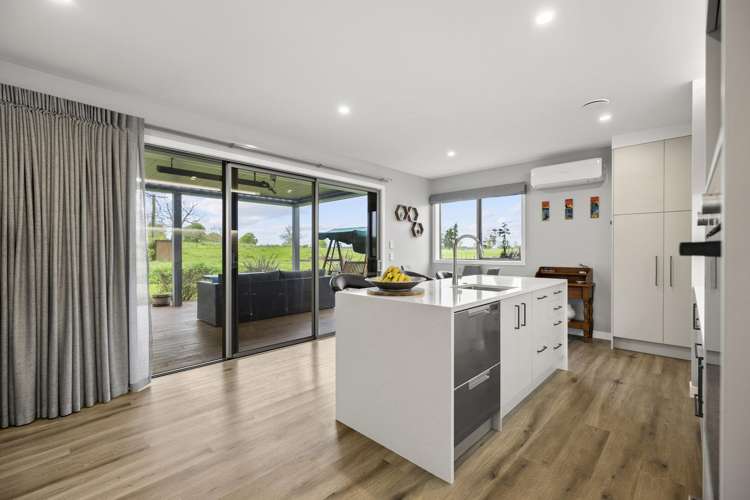 112 Cochrane Road Ngahinapouri_7