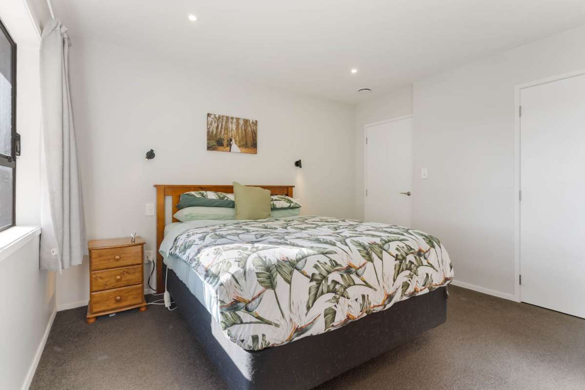 1/4a Manuka Road_1