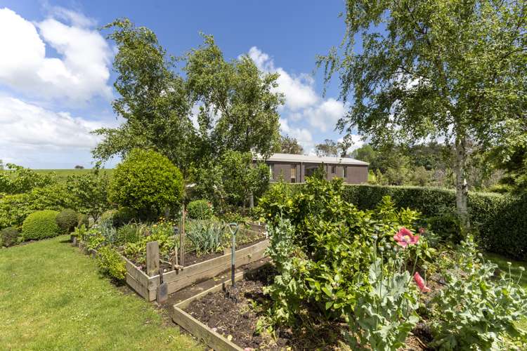 63 Ranfurly Road Feilding_9