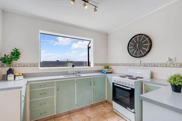 2/21 Leven Lane Totara Heights_9