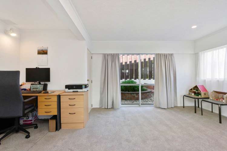 75 Lawrence Crescent Hillpark_17