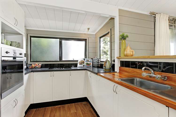 1/7a Paparoa Road Cockle Bay_6