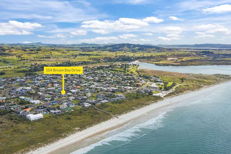 104 Bream Bay Drive Ruakaka_21