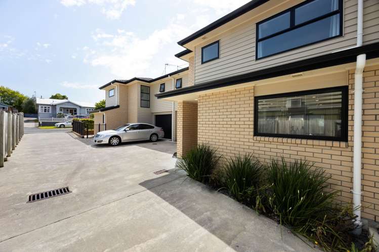 2/3 Manning Street Hamilton Central_17