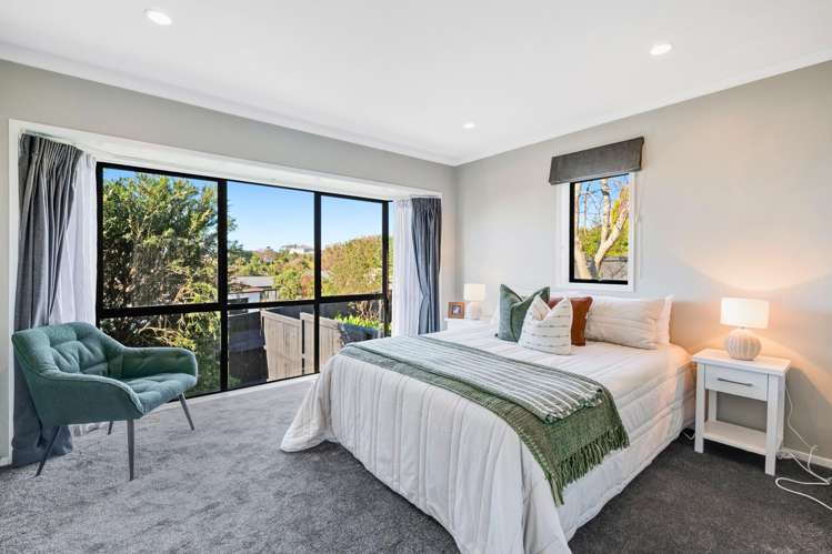 24 Halldene Terrace Red Beach_15