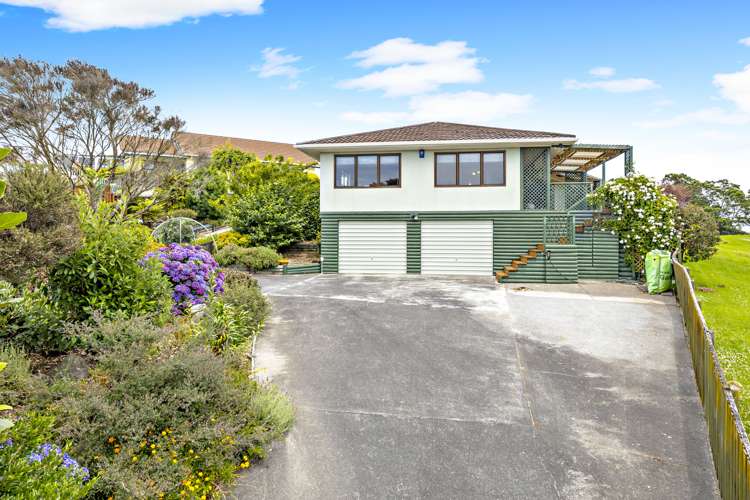 38 Bluewater Place Wattle Downs_11