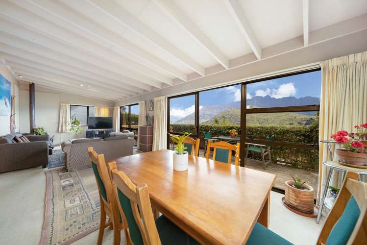 79 Hensman Road Queenstown_11