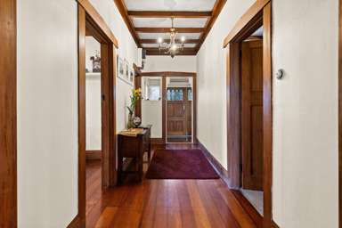 131 Frederick Street East_1