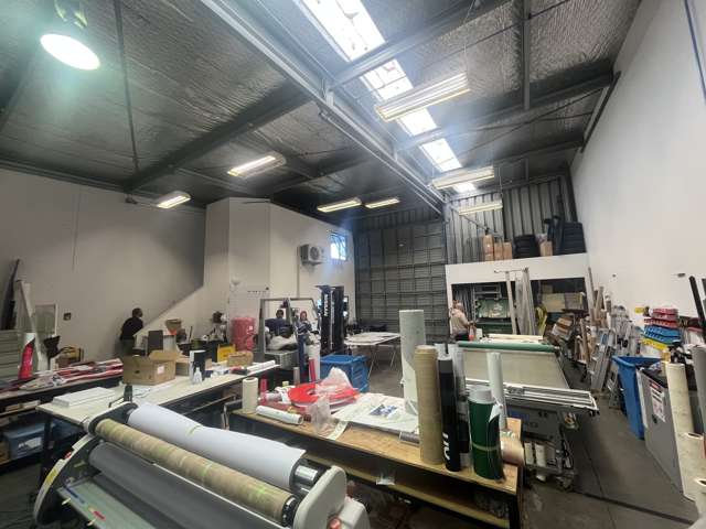 2/5 Cowley Place Albany_4