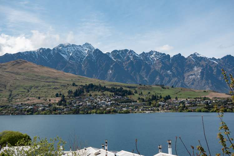 139 Frankton Road Queenstown_11