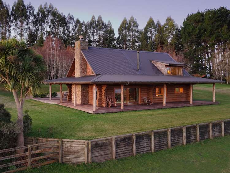 1679 Whangamata Road Marotiri_28