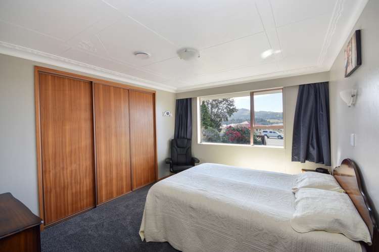 42 Howorth Road Fairfield_6