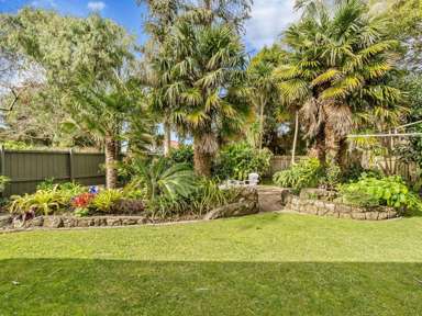 10 Cobham Court_2