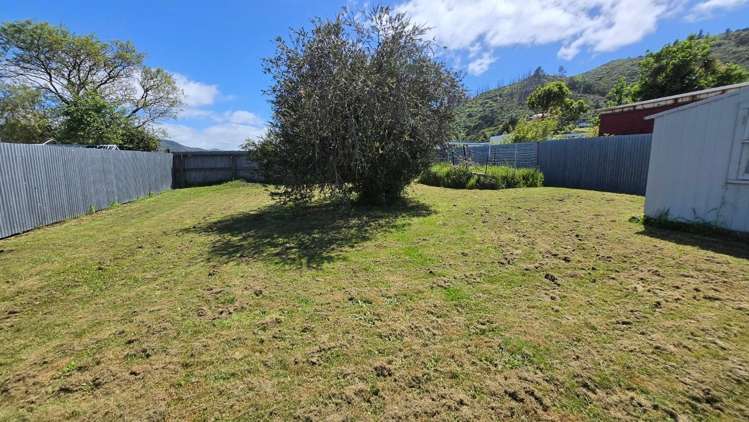  15 Wright Street Wainuiomata_13