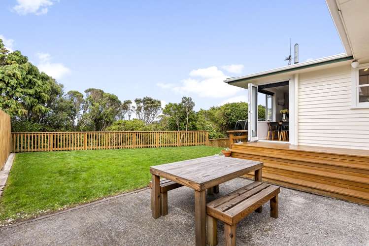 29 Branscombe Street Johnsonville_9