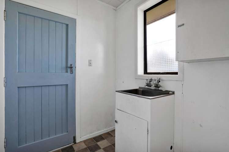 72 Reid Avenue Hawera_17