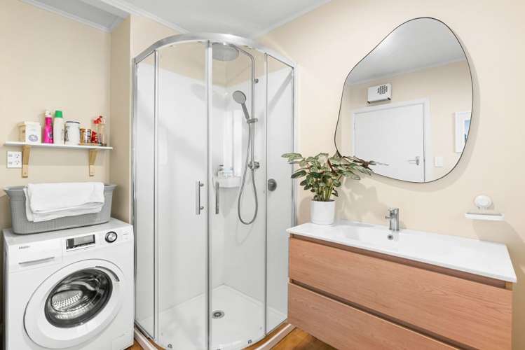 6 Deepdale Street Burnside_14