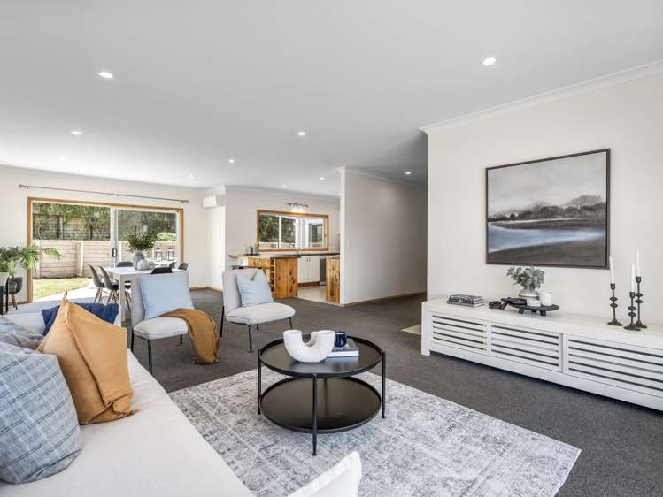 32 Ballintoy Park Drive Welcome Bay_8