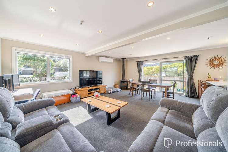 25 Kendal Grove Wainuiomata_10