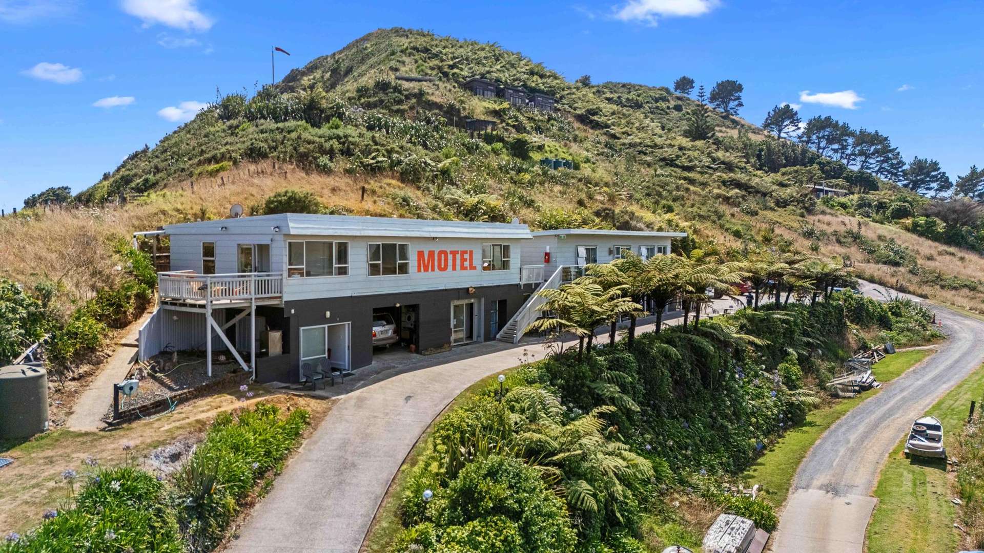 53 North Street Mokau_0