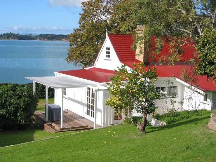 142 Cowes Bay Road, Waiheke Island, Auckland