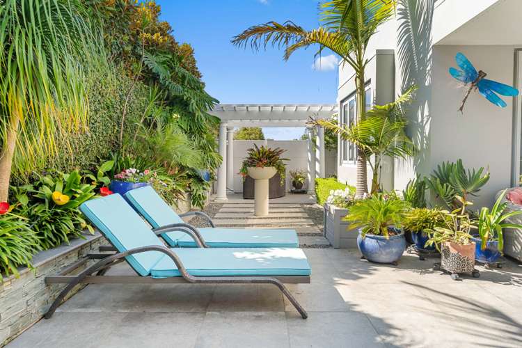 93 Ninth Avenue Avenues_24