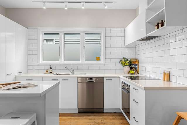 20 Birdwood Avenue Beckenham_2