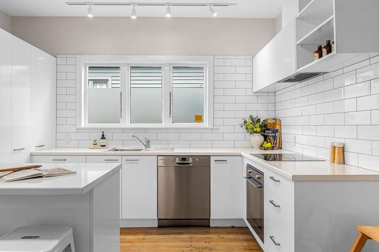 20 Birdwood Avenue Beckenham_2