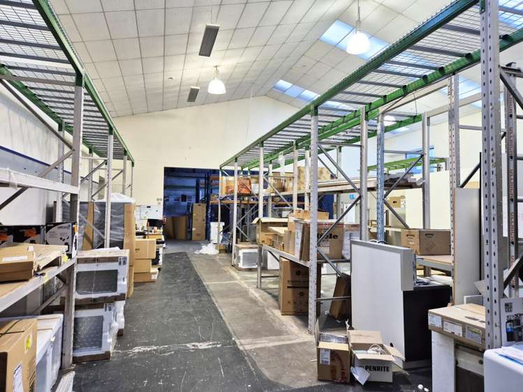 1 Glover Street Ngauranga_12