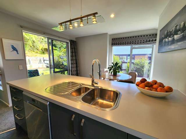 4 L A Place Greymouth_3