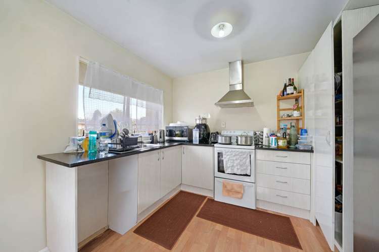 2/112 Gray Avenue Papatoetoe_6