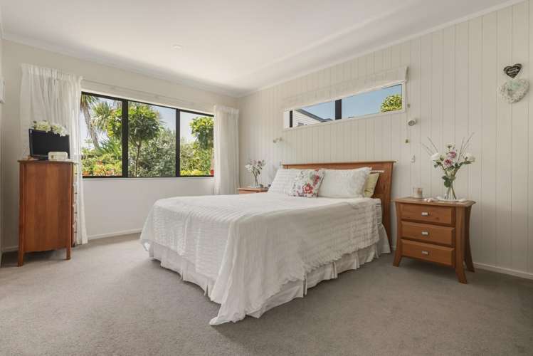 16 Pacific View Road Papamoa_19