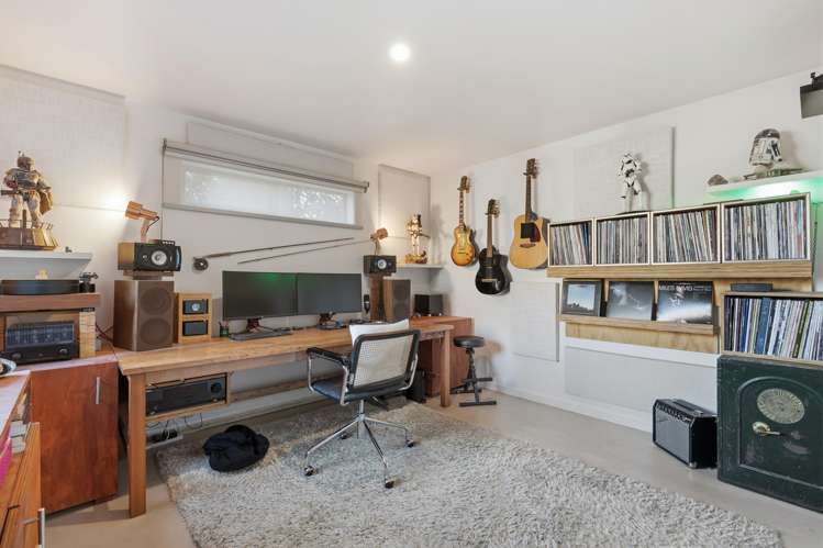 1 Witley Lane Lower Shotover_25