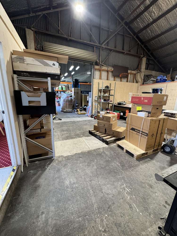 405-407 King Street North Hastings_2