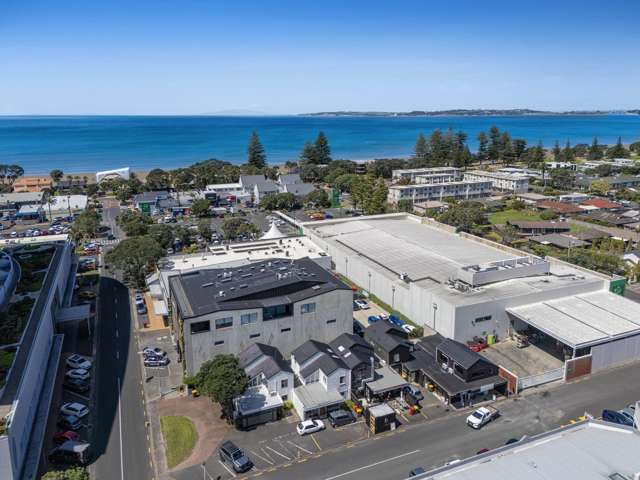 8 Cammish Lane Orewa_3