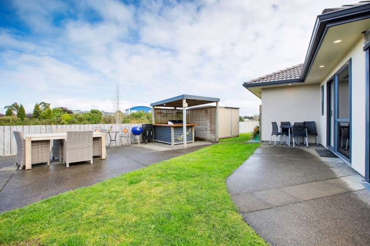 13 Woodcroft Way Pukekohe_1