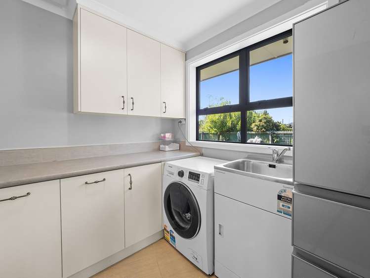 33 Brucefield Avenue Netherby_17