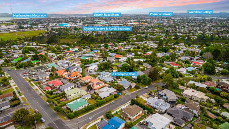 6 Crompton Road Massey_15