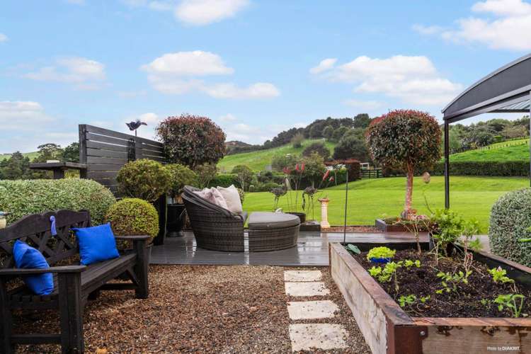 139 Chamberlain Road Bombay_23