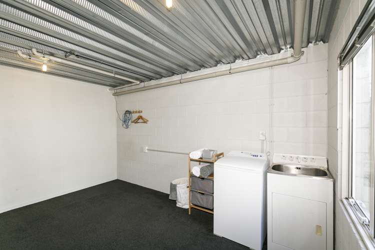 39 Little George Street Thorndon_9