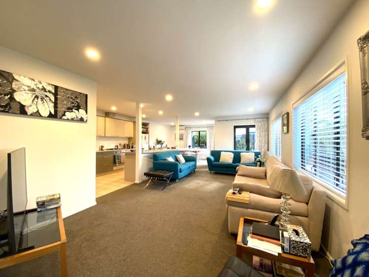 15/52 Taharoto Road Takapuna_3