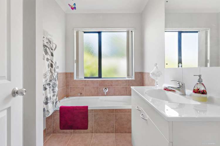 10 Arawhata Way Pvt Tuakau_12