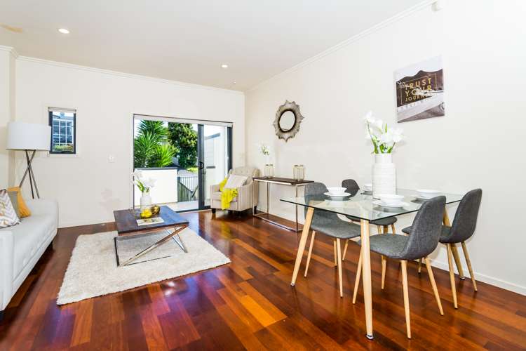 2/191 Sunnynook Road Wairau Valley_10