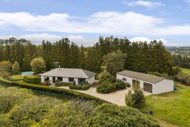 Space, Shedding & Country Views
