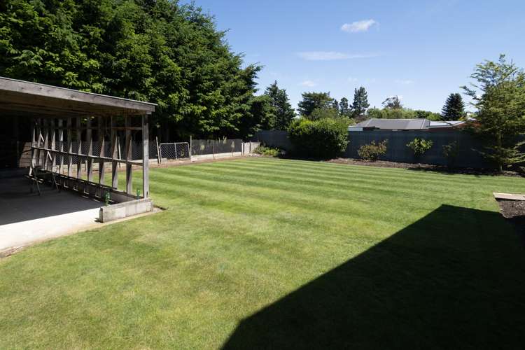 81 Alford Forest Road Allenton_17